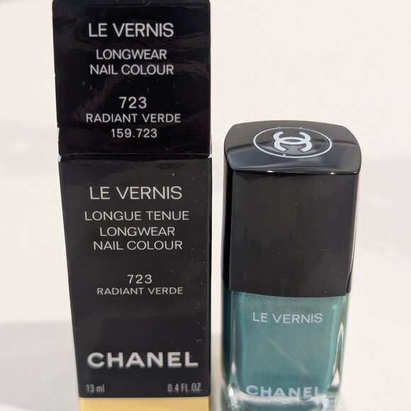 Chanel Le Vernis - Radiant Verde - Picture 1 of 1